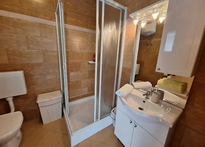 بيت للعطل Sanleon